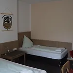 Landsitz Kammerburg - Verwalterwohnhaus * לורך אם ריין