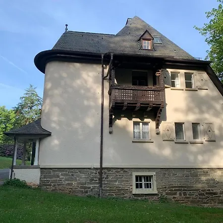 Landsitz Kammerburg Gaestehaus *