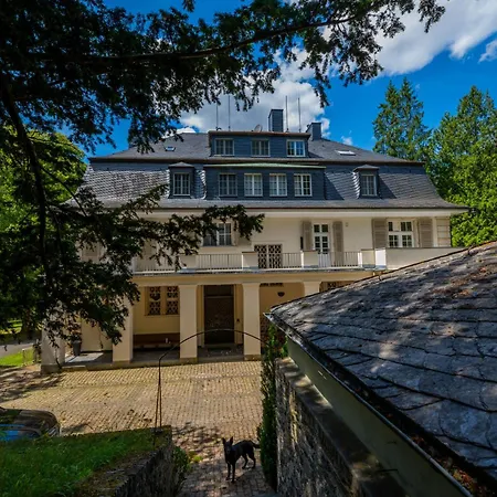 Landsitz Kammerburg - Verwalterwohnhaus * Lorch am Rhein