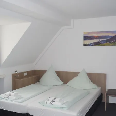 Landsitz Kammerburg - Verwalterwohnhaus * Lorch am Rhein