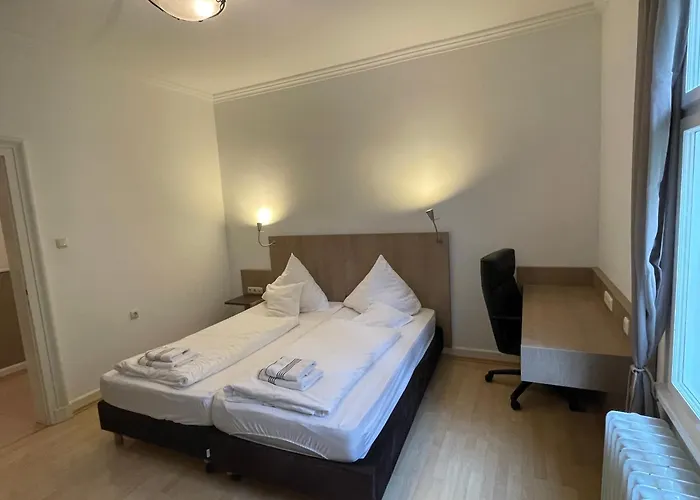 Landsitz Kammerburg * لورش ام راين