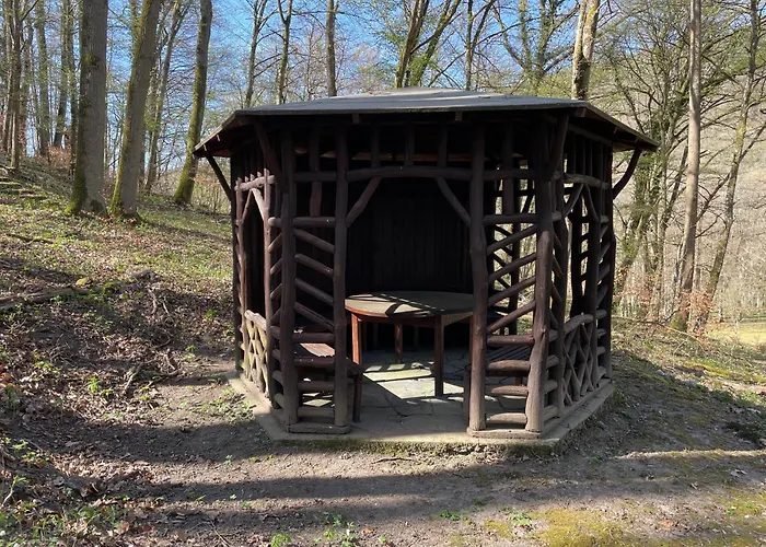 Landsitz Kammerburg *