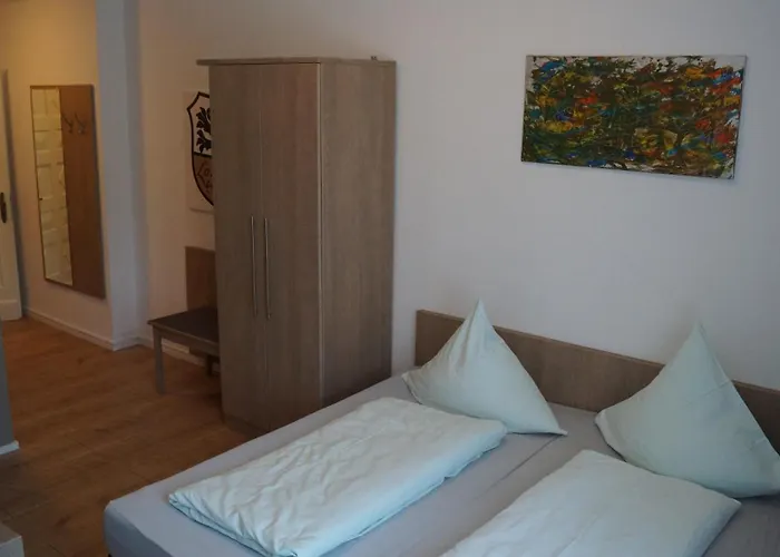 Landsitz Kammerburg * لورش ام راين